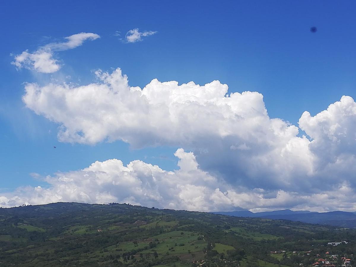Hotel La Rueda Sr Barbosa  Zewnętrze zdjęcie