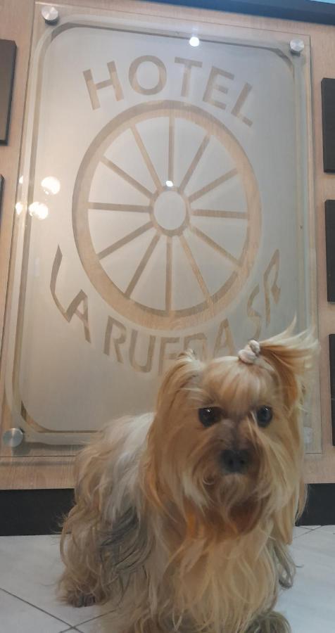 Hotel La Rueda Sr Barbosa  Zewnętrze zdjęcie